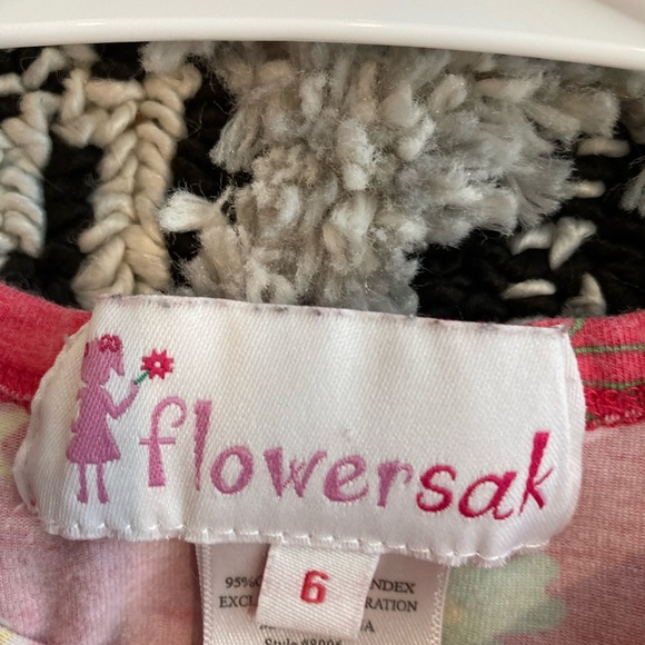 Girls shirt size 6 - Picture 2 of 2